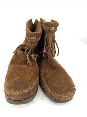 Minnetonka Womens Fringe Suede Moccasin Boots Brown Size 7.5